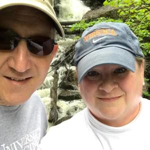 Meet your Posher, Carla